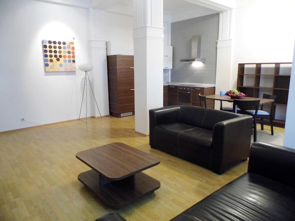 Lion Apartments Medena, Big Size, High Ceilings Bratislava Room photo