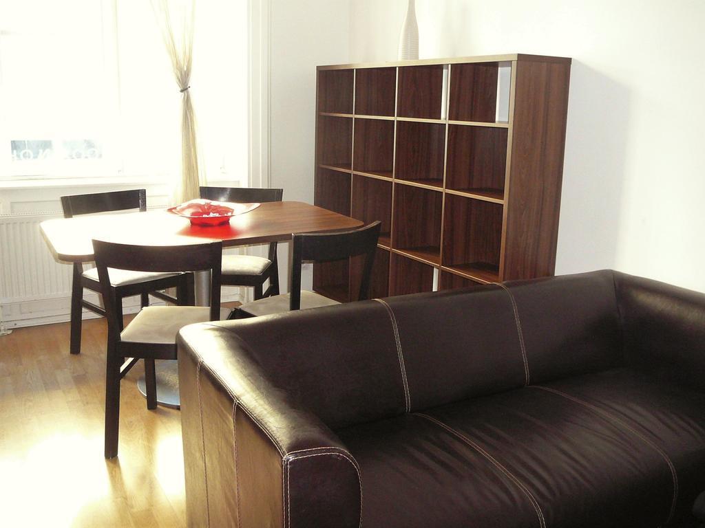 Lion Apartments Medena, Big Size, High Ceilings Bratislava Exterior photo